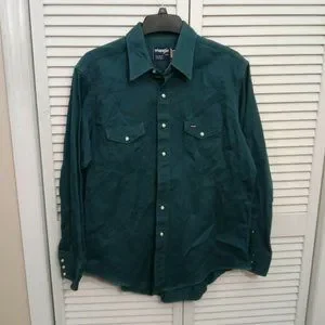 Green pearl deals snap shirt